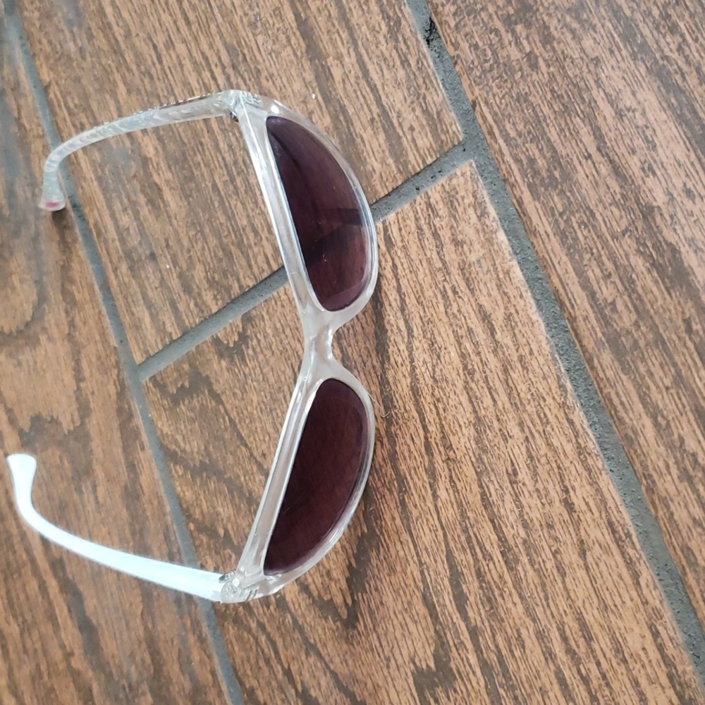 Betsey Johnson sunglasses